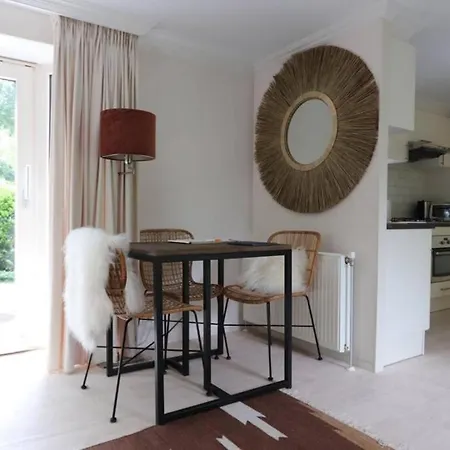 Beautiful Bungalow In The Woods At * Bennekom